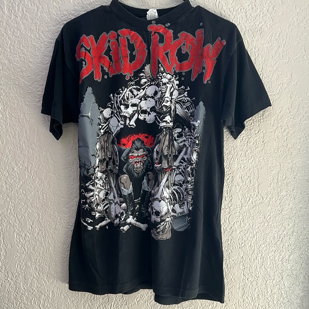 Skid Row “Slave to the Grind” 1991 tour tee Size L vintage rock band